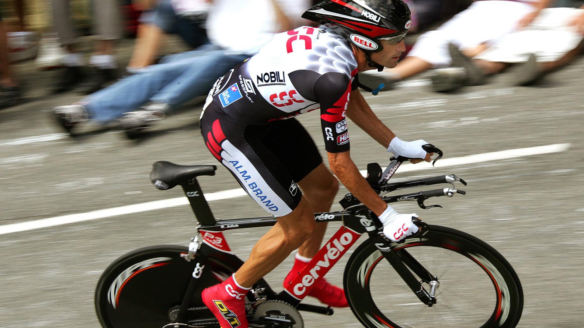 乔治·巴尔:全黑队中场的“稳定器”,每次传球都充满威胁